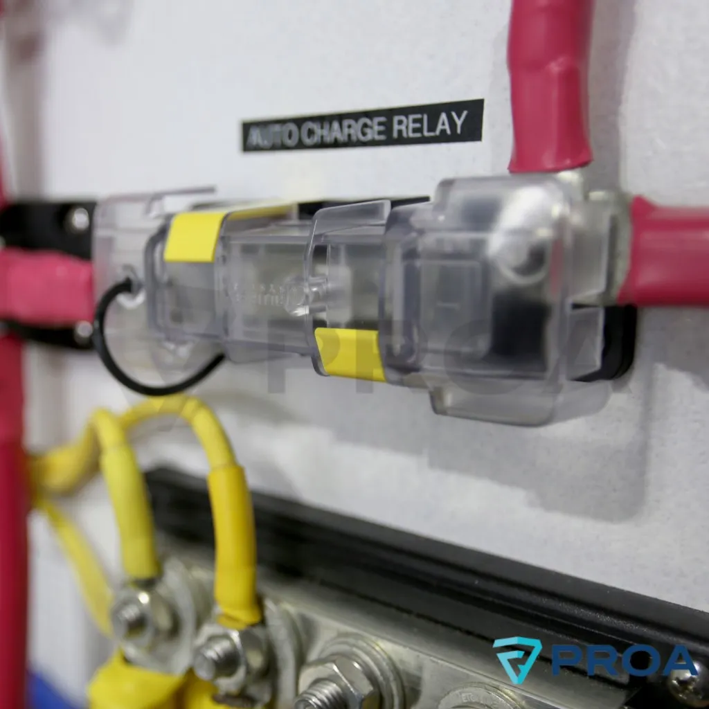 Port fusible mini mega Blue Sea 7720 - Install.webp