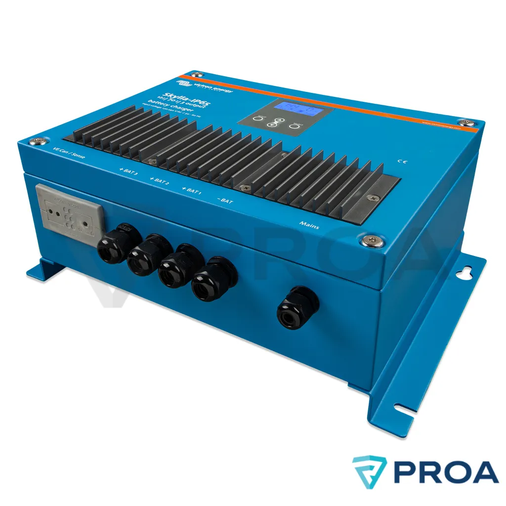 Skyllar IP65 12V - 70A (3 salidas + 3A) debajo diagonal der.webp