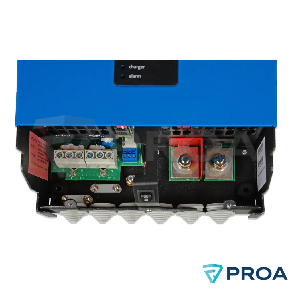 MultiPlust-II 12V - 2000W - 80A abajo sin tapa 2.webp